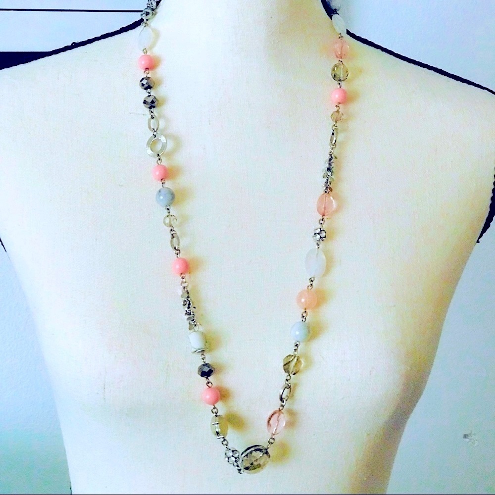 NWOT! SPARKLING JEWELED PINK/SILVER LONG NECKLACE
